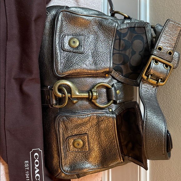 Gunmetal Coach Leather Shoulder Bag - Picture 4 of 10